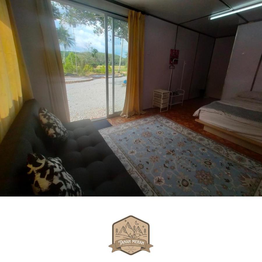 Tanah Merah Glamping Village Куала-Кангсар Экстерьер фото