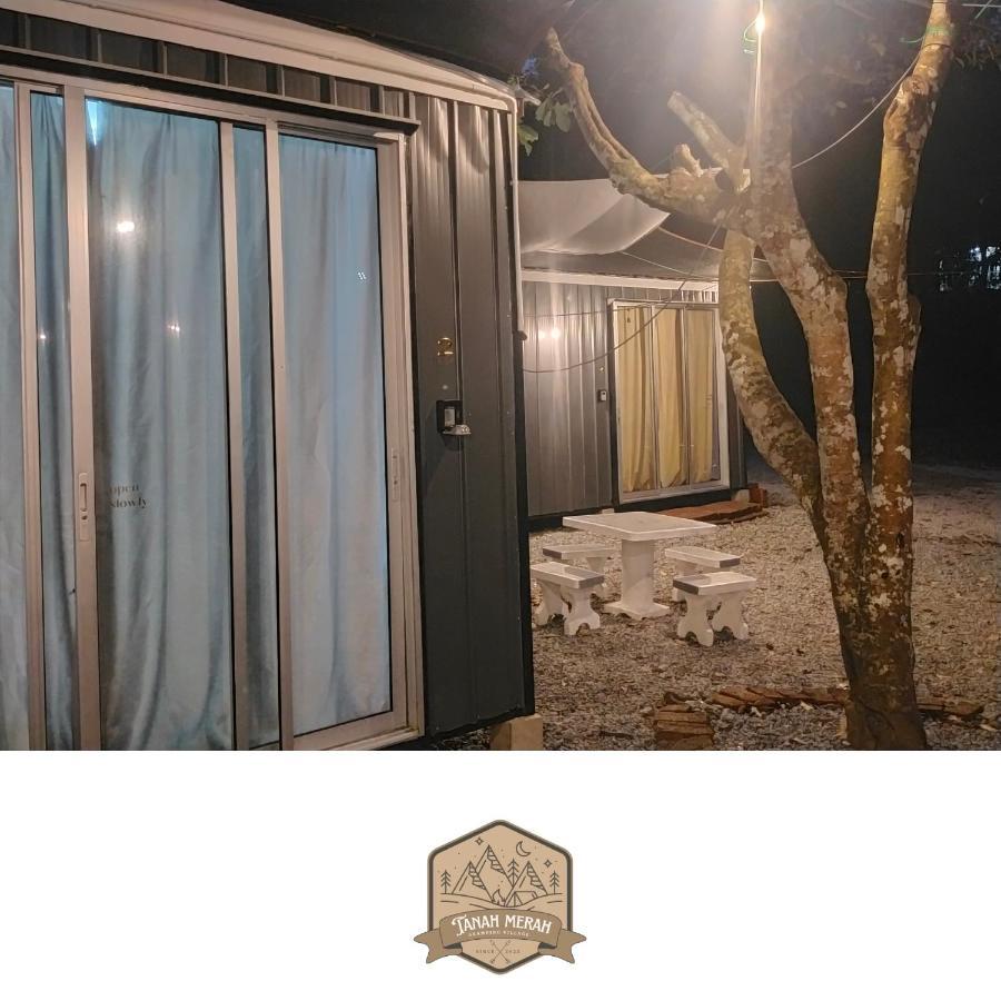 Tanah Merah Glamping Village Куала-Кангсар Экстерьер фото