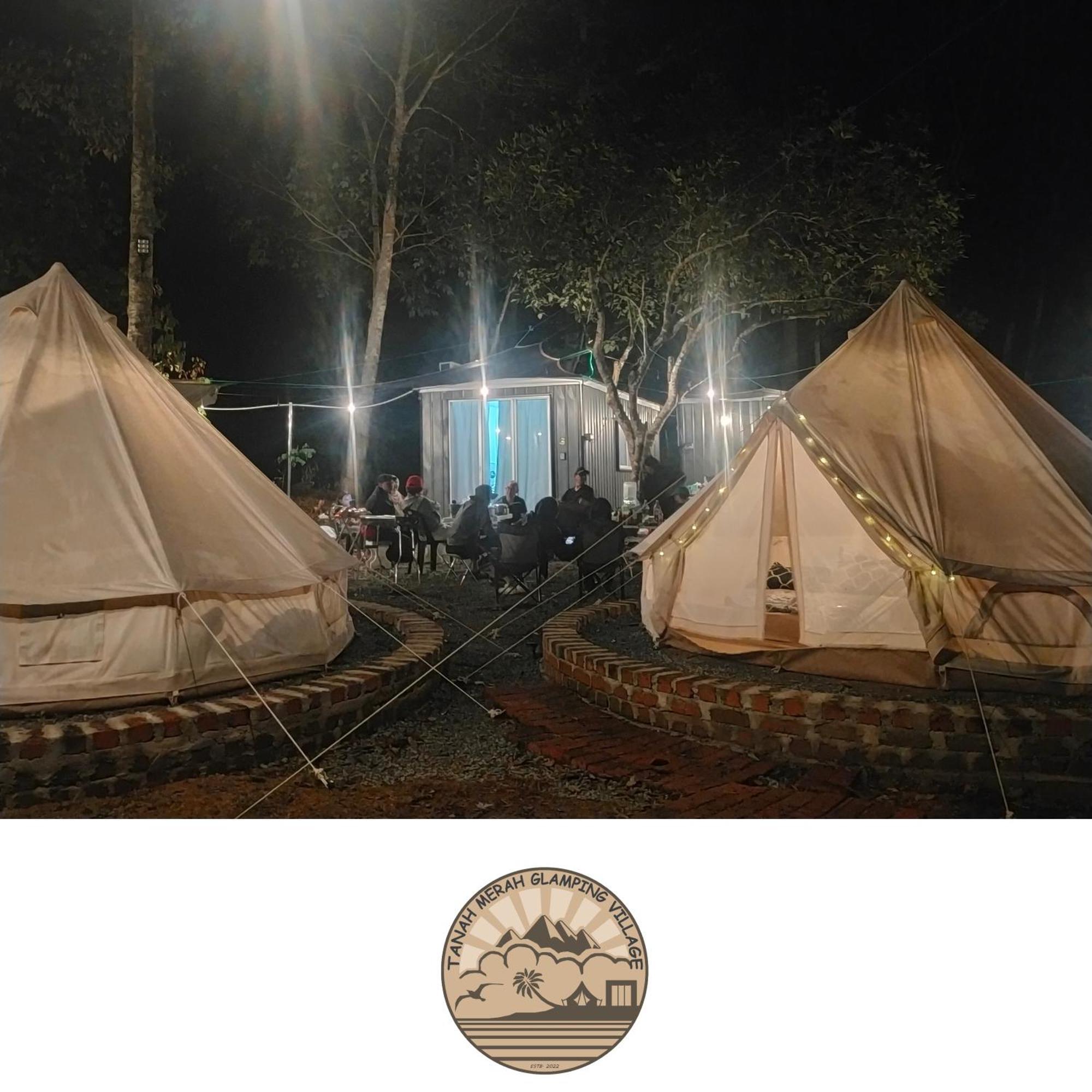 Tanah Merah Glamping Village Куала-Кангсар Номер фото