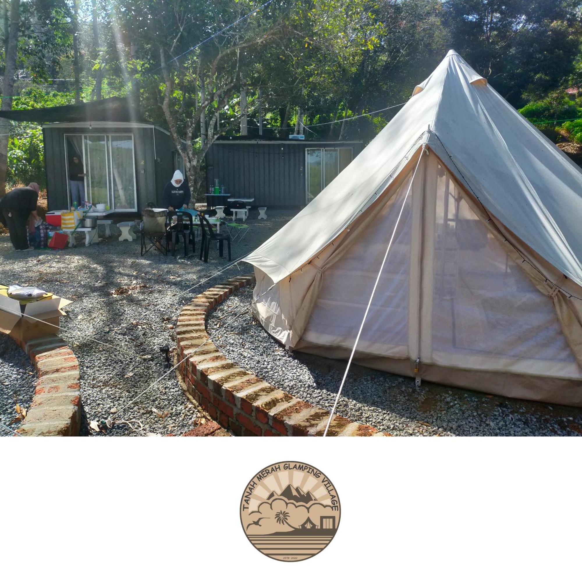 Tanah Merah Glamping Village Куала-Кангсар Номер фото